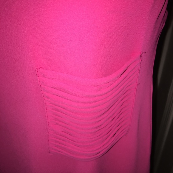 Pink top - Picture 5 of 6